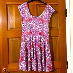 Blackmilk Cap Sleeved dress XL small tear but good condition